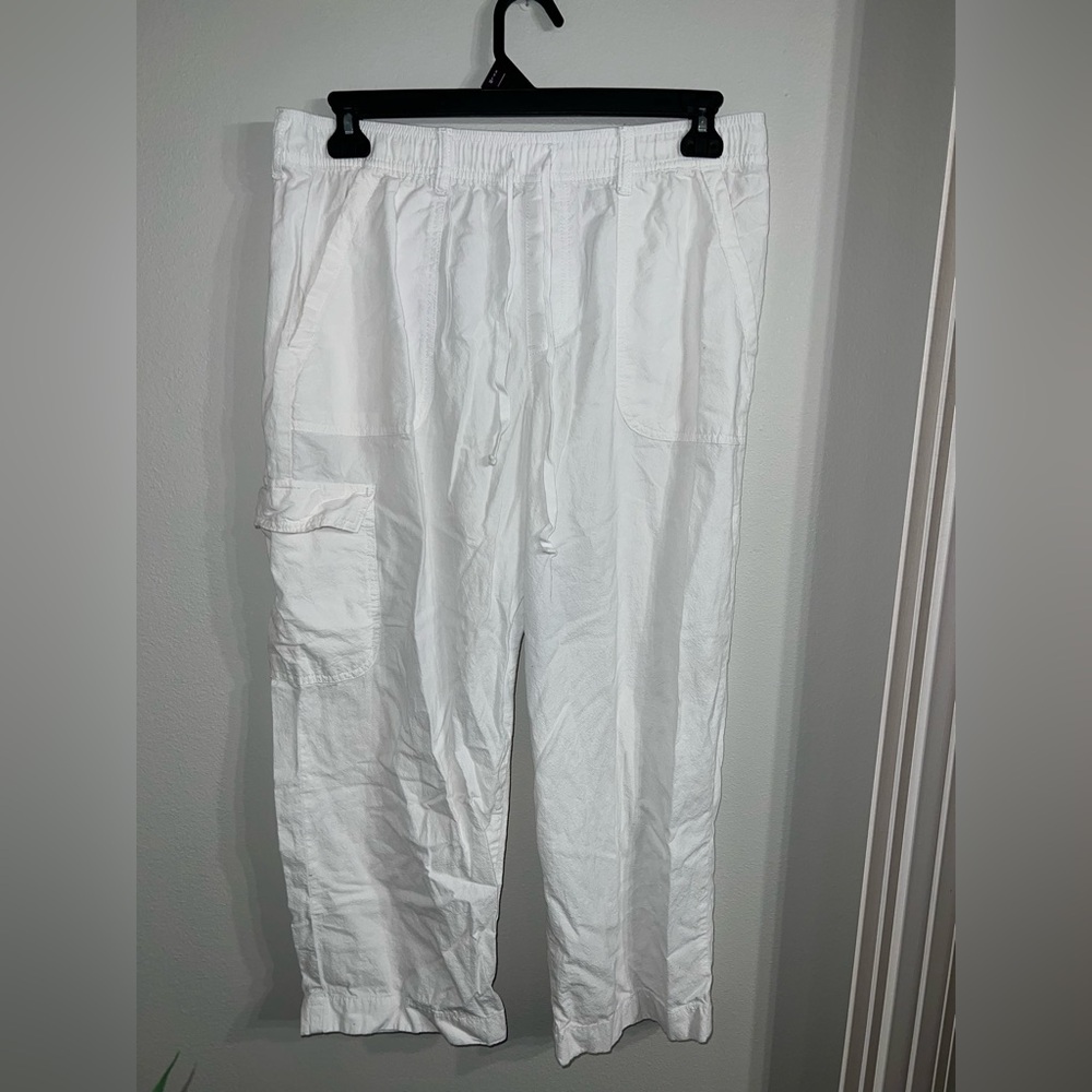 Kim Rogers Women's White Cargo Pants